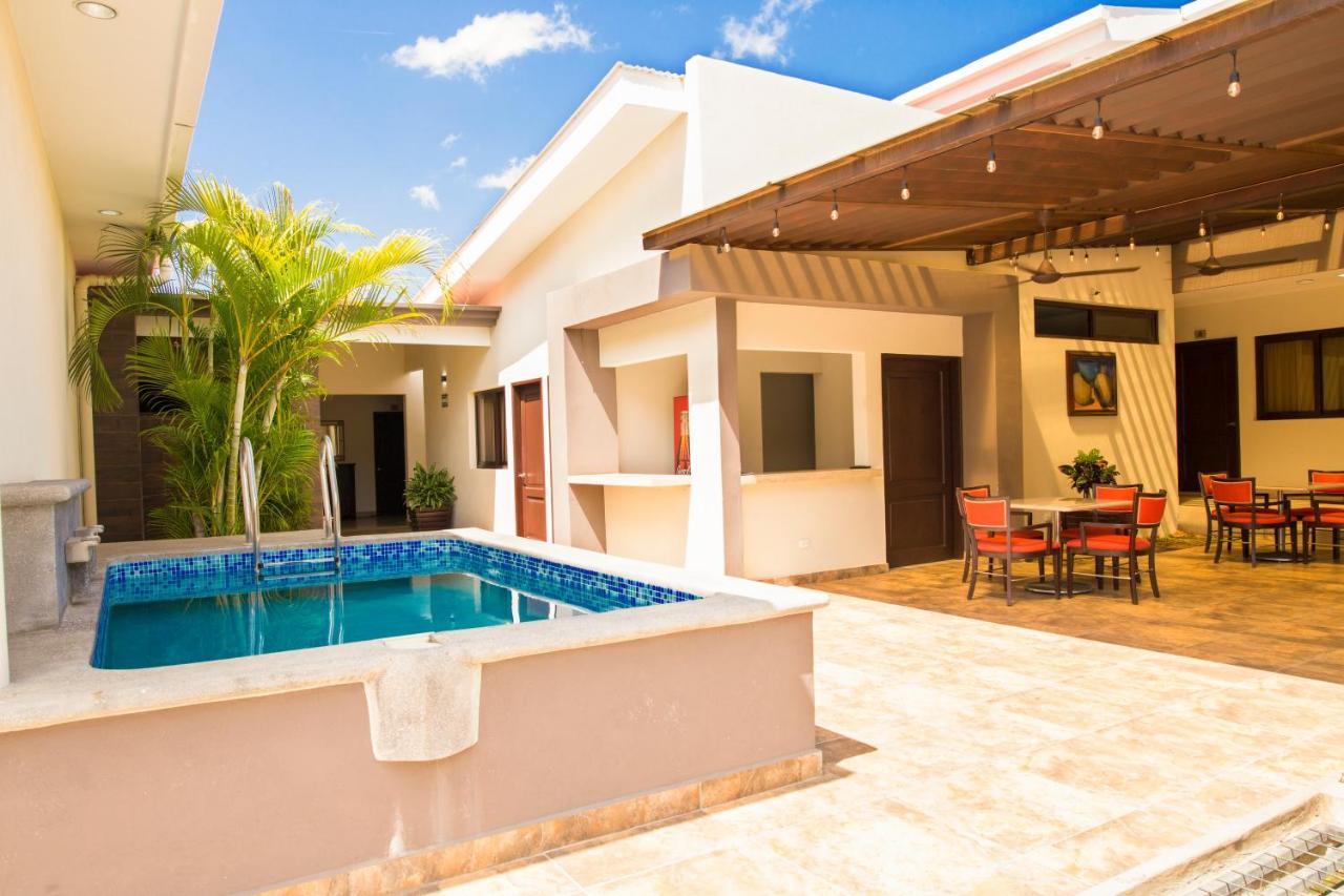 Hotel El Viejo Inn Chinandega Esterno foto